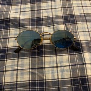 Oval Ray Bans